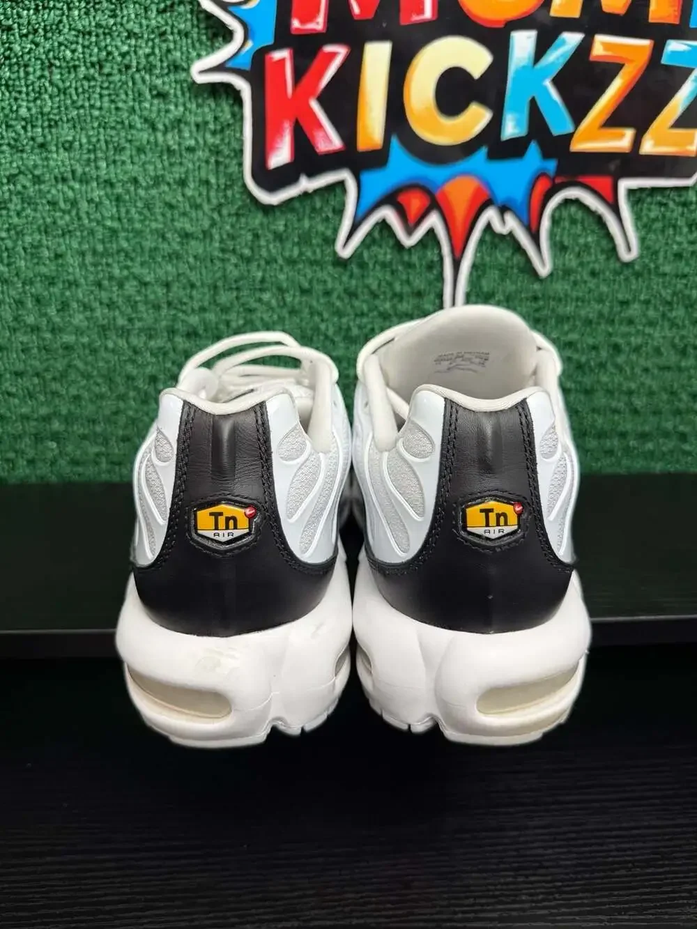 Nike By You Air Max Plus TN White/Black Women’s Size 12/10.5M Pre-Owned